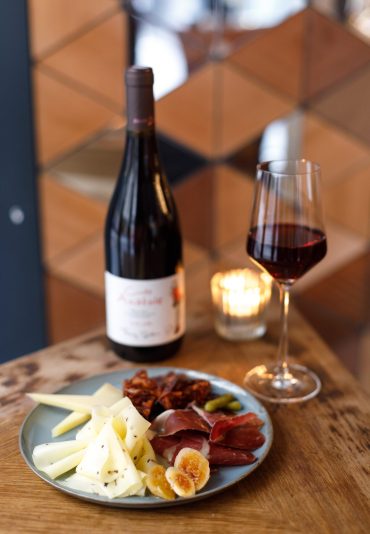 cheese with red wine in glass