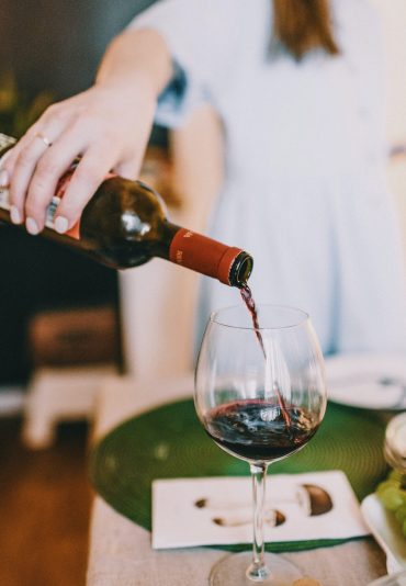 pexels-ksenia-chernaya-3730914